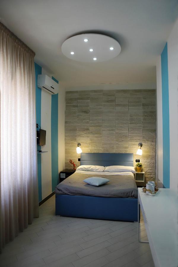 Guest House Le Tre Isole 索伦托 外观 照片
